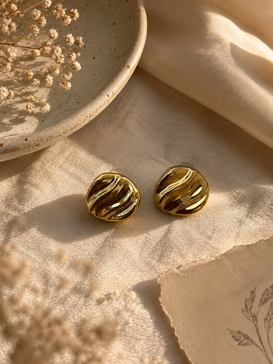 Gold Wave Drops